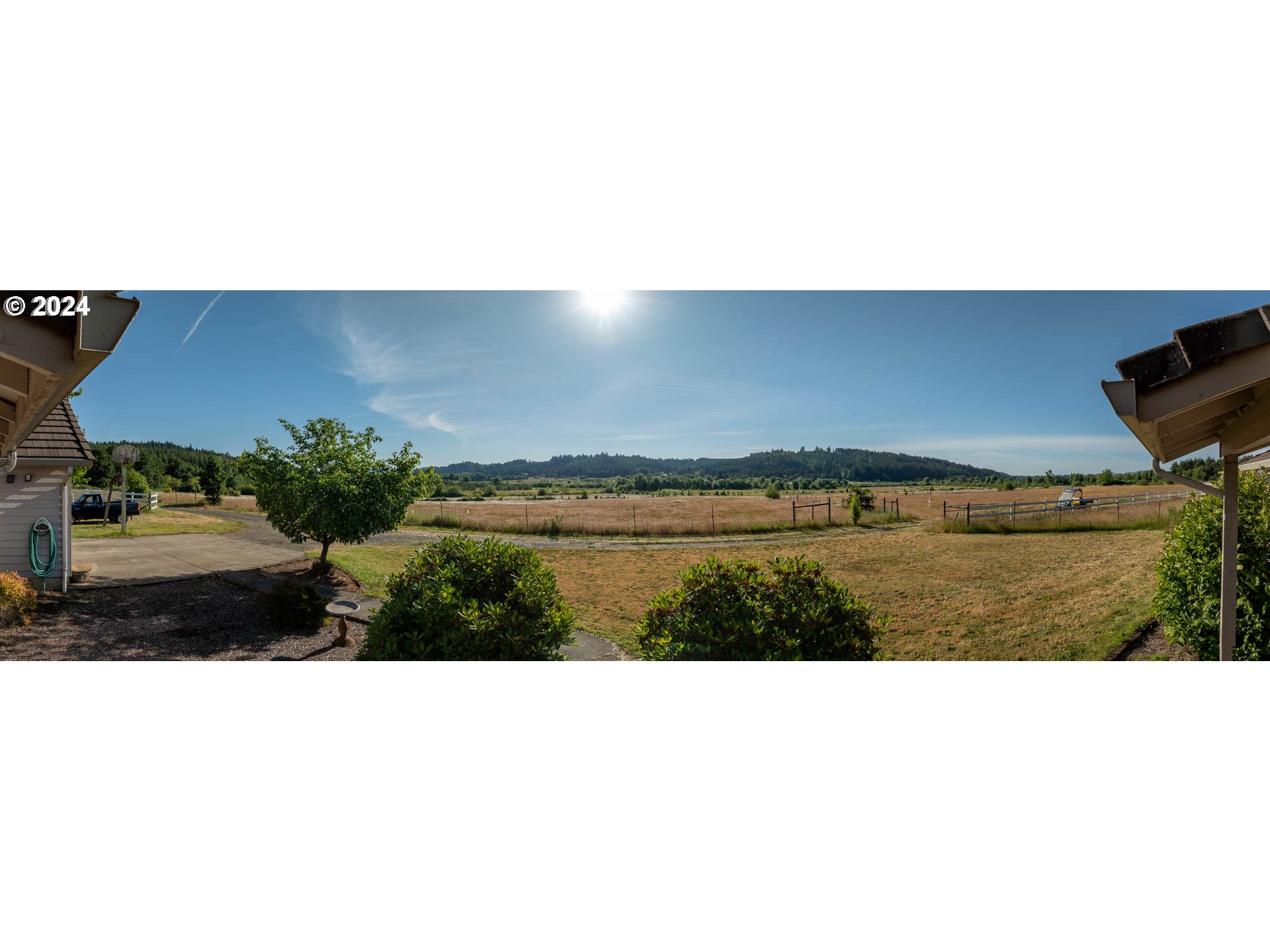 16500 Falls City Road Dallas, OR 97338 - Photo 23 of 36 a view of sky from balcony