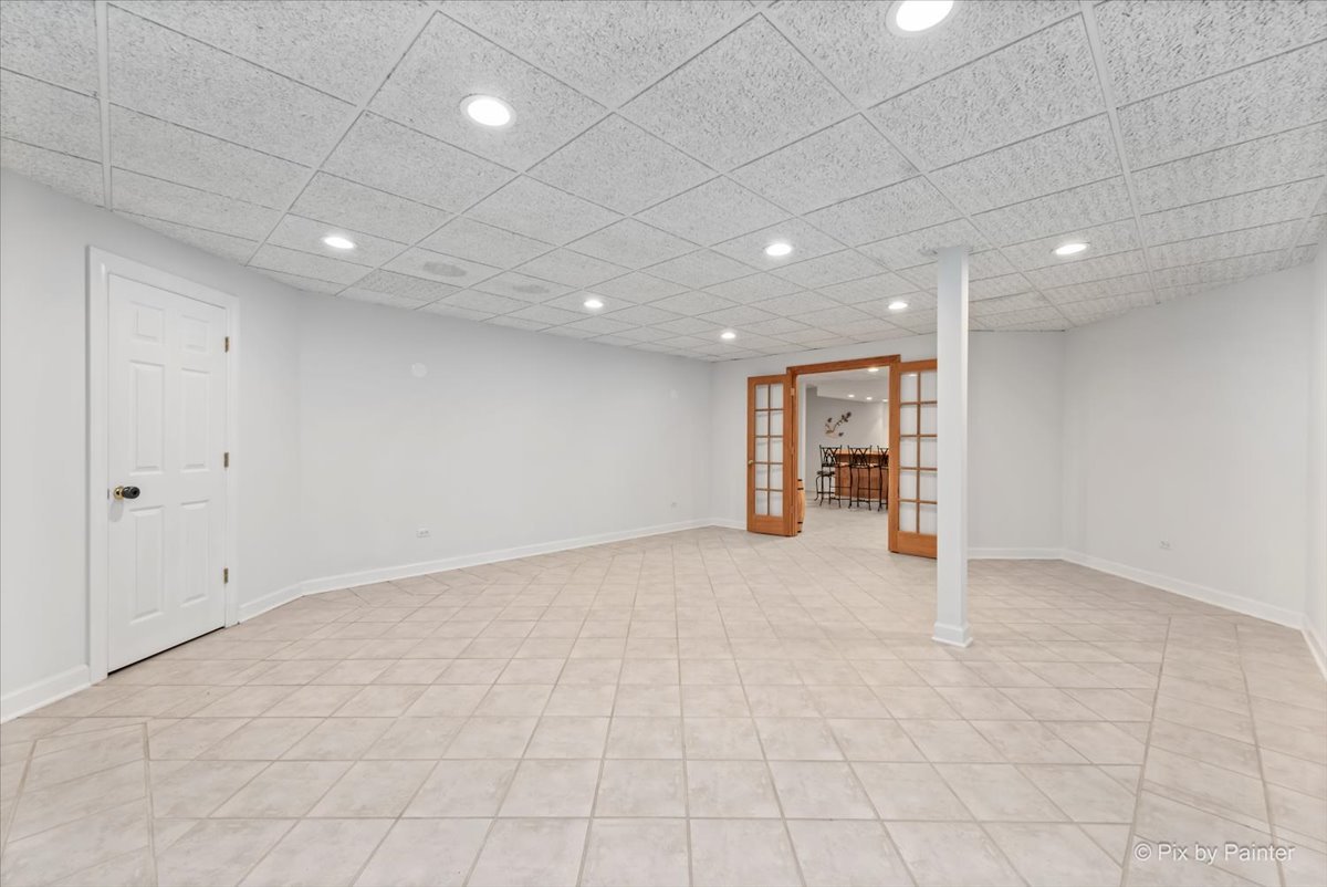 402 Meadow Ridge Lane Prospect Heights, IL 60070 - Photo 42 of 54