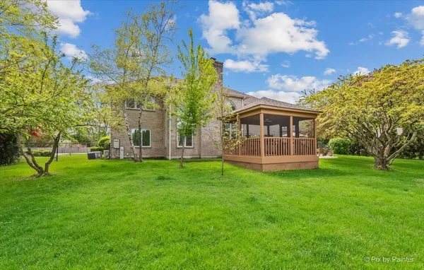 $989,000 | 402 Meadow Ridge Lane, Prospect Heights, IL 60070