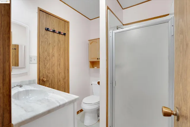 $175,888 | 154 Santa Teresa, San Leandro, CA 94579