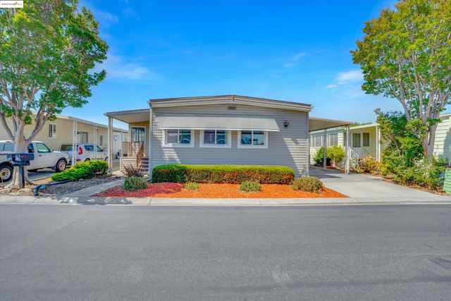 $175,888 | 154 Santa Teresa, San Leandro, CA 94579
