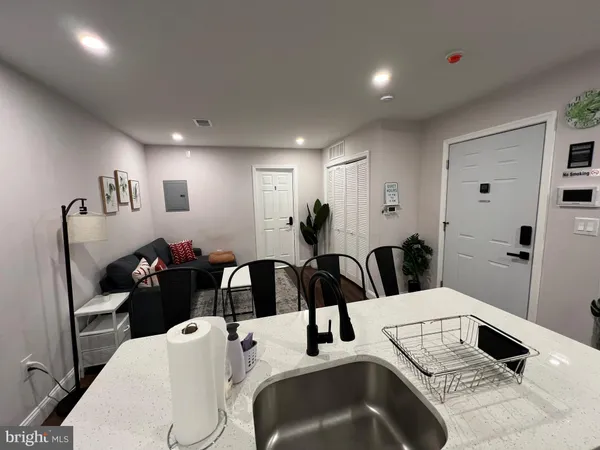 $2,000 | 1985 North 63rd Street, Unit 3, Philadelphia, PA 19151