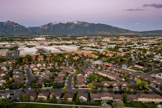 775 Lazy Oak Way Sandy, UT 84070 - Photo 44 of 49