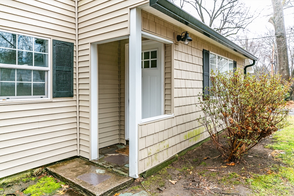 195 Riverton Road Springfield, MA 01109 - Photo 39 of 42 a view of a house with a yard and garage