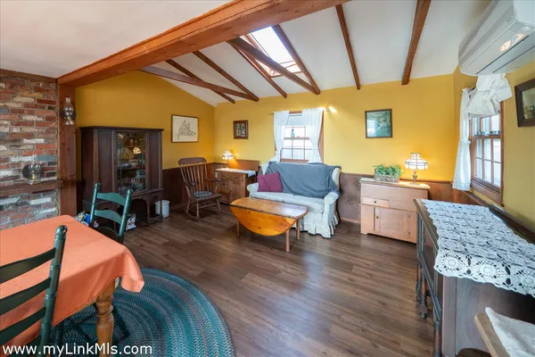$2,600,000 | 23 Circuit Avenue Extension, Oak Bluffs, MA 02557