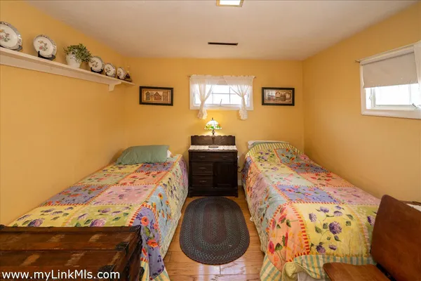 $2,600,000 | 23 Circuit Avenue Extension, Oak Bluffs, MA 02557
