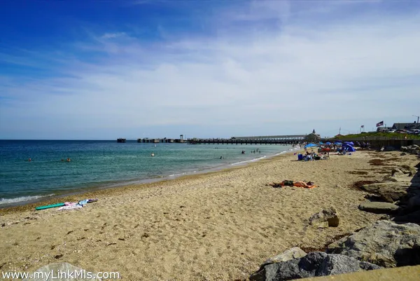 $2,600,000 | 23 Circuit Avenue Extension, Oak Bluffs, MA 02557