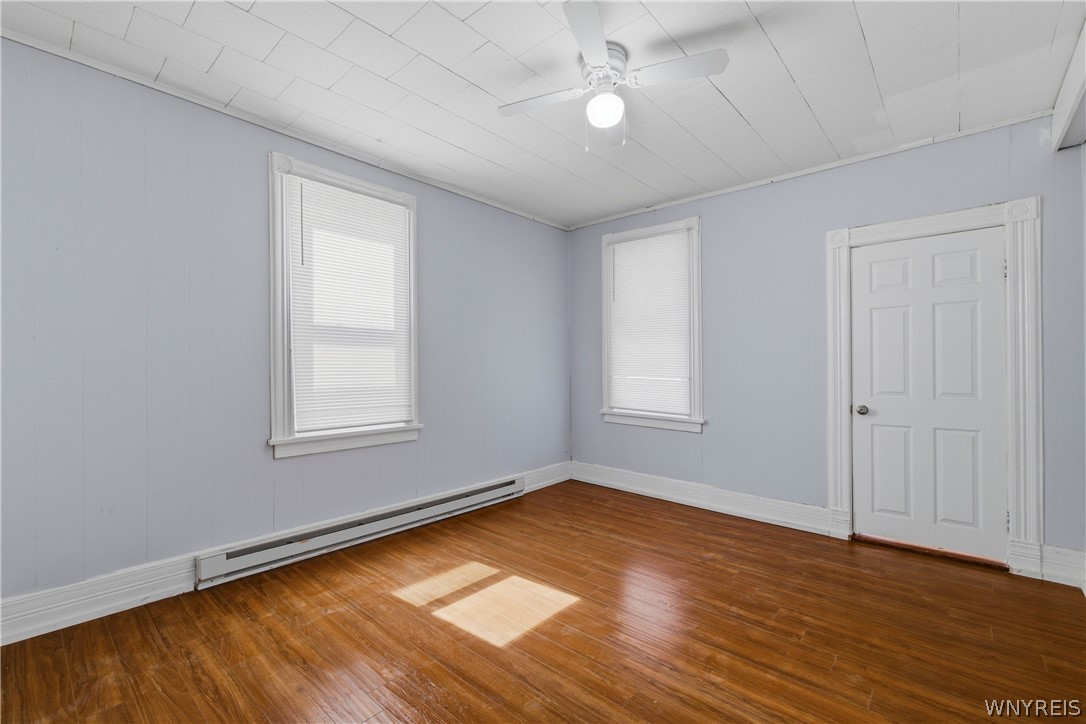 88 Roehrer Avenue Buffalo, NY 14208 - Photo 3 of 20