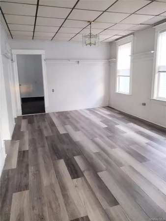 $2,400 | 15 Hoffman Avenue, Unit 2, Poughkeepsie, NY 12603