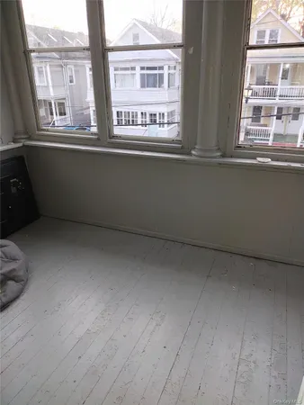 $2,400 | 15 Hoffman Avenue, Unit 2, Poughkeepsie, NY 12603