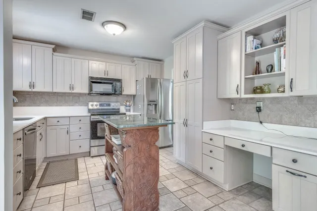 $3,400 | 682 Shawnee Drive, Nashville, TN 37205