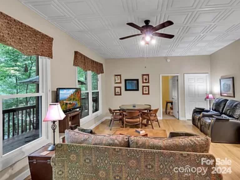 254 Tillman Road Lake Junaluska, NC 28745 - Photo 17 of 26