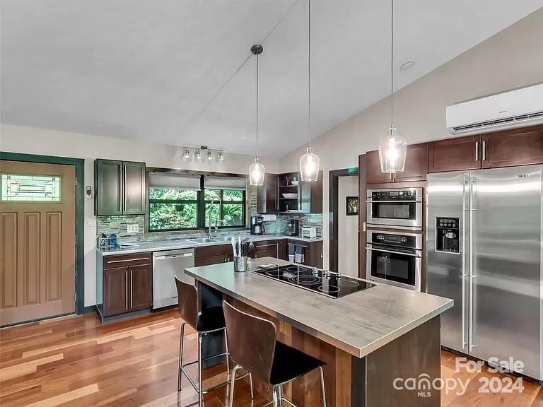 254 Tillman Road Lake Junaluska, NC 28745 - Photo 8 of 26