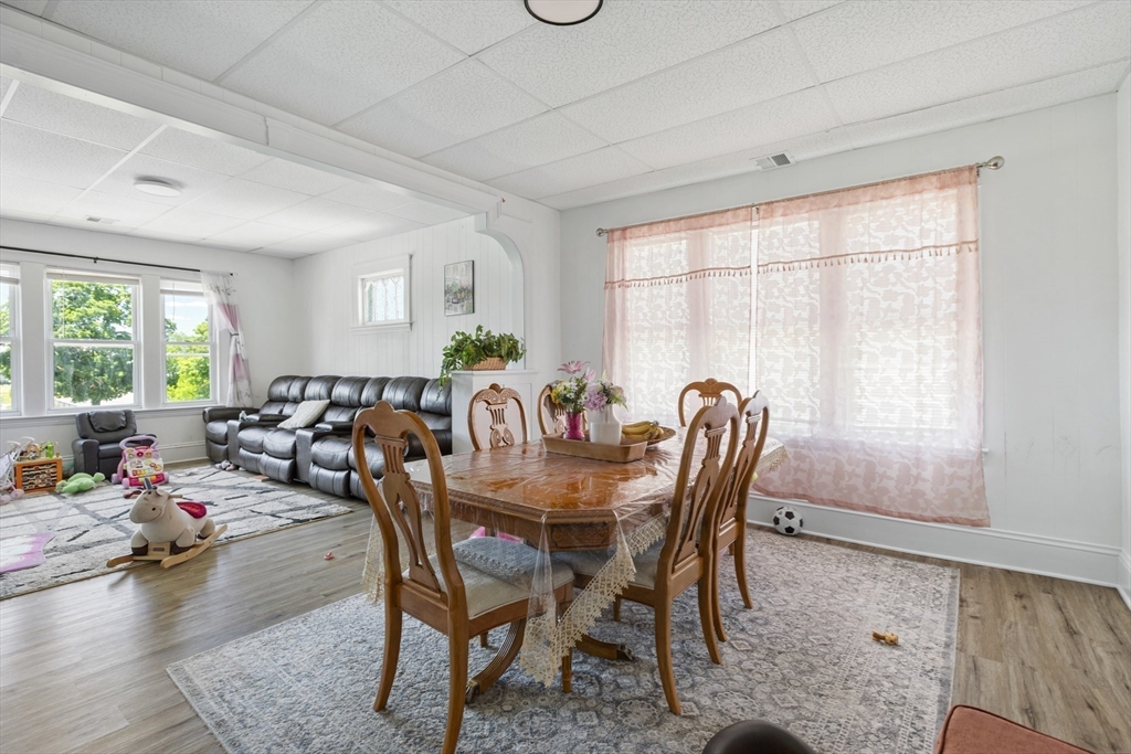 151 Providence Street Worcester, MA 01604 - Photo 11 of 33