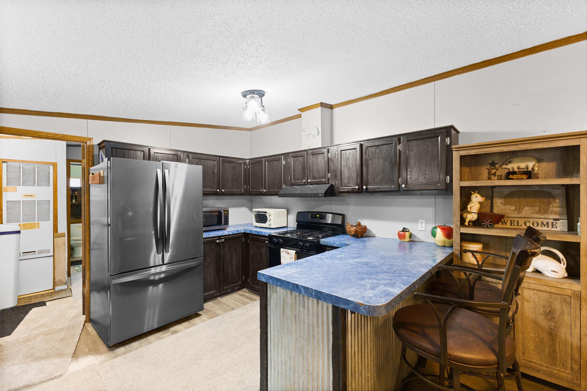 10541 Clearport Road Southwest Amanda, OH 43102 - Photo 13 of 39 Kitchen 5