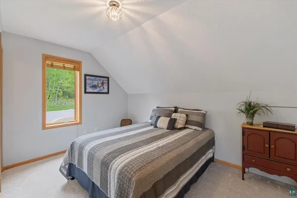 $865,000 | 116 Eagle Pointe Road, Coleraine, MN 55722