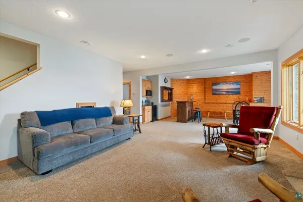 $865,000 | 116 Eagle Pointe Road, Coleraine, MN 55722