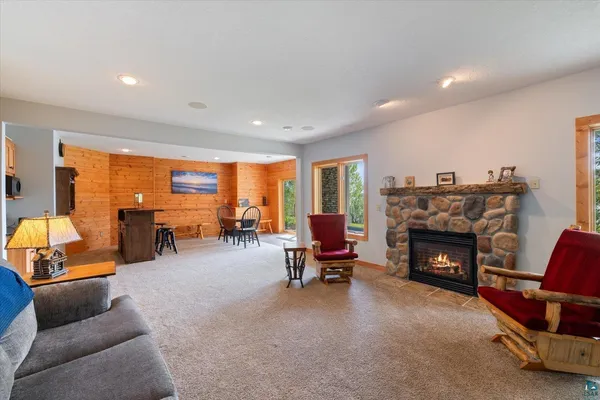 $865,000 | 116 Eagle Pointe Road, Coleraine, MN 55722