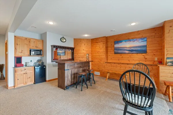 $865,000 | 116 Eagle Pointe Road, Coleraine, MN 55722