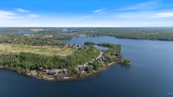 $865,000 | 116 Eagle Pointe Road, Coleraine, MN 55722