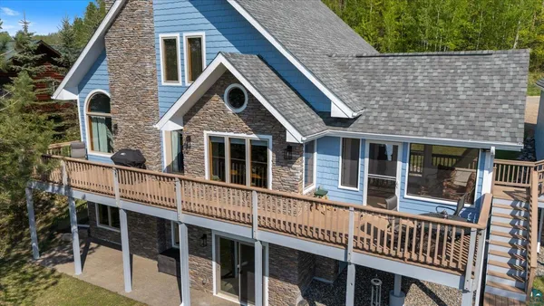 $865,000 | 116 Eagle Pointe Road, Coleraine, MN 55722