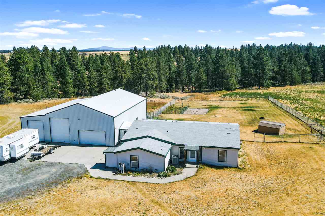 8928 North Wood Road Spokane, WA 99224 - Photo 2 of 47