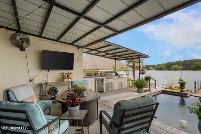 $899,000 | 130 Northshore Point, Madison, MS 39110