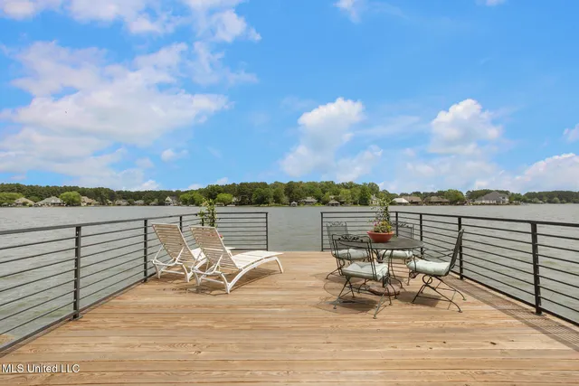 $899,000 | 130 Northshore Point, Madison, MS 39110
