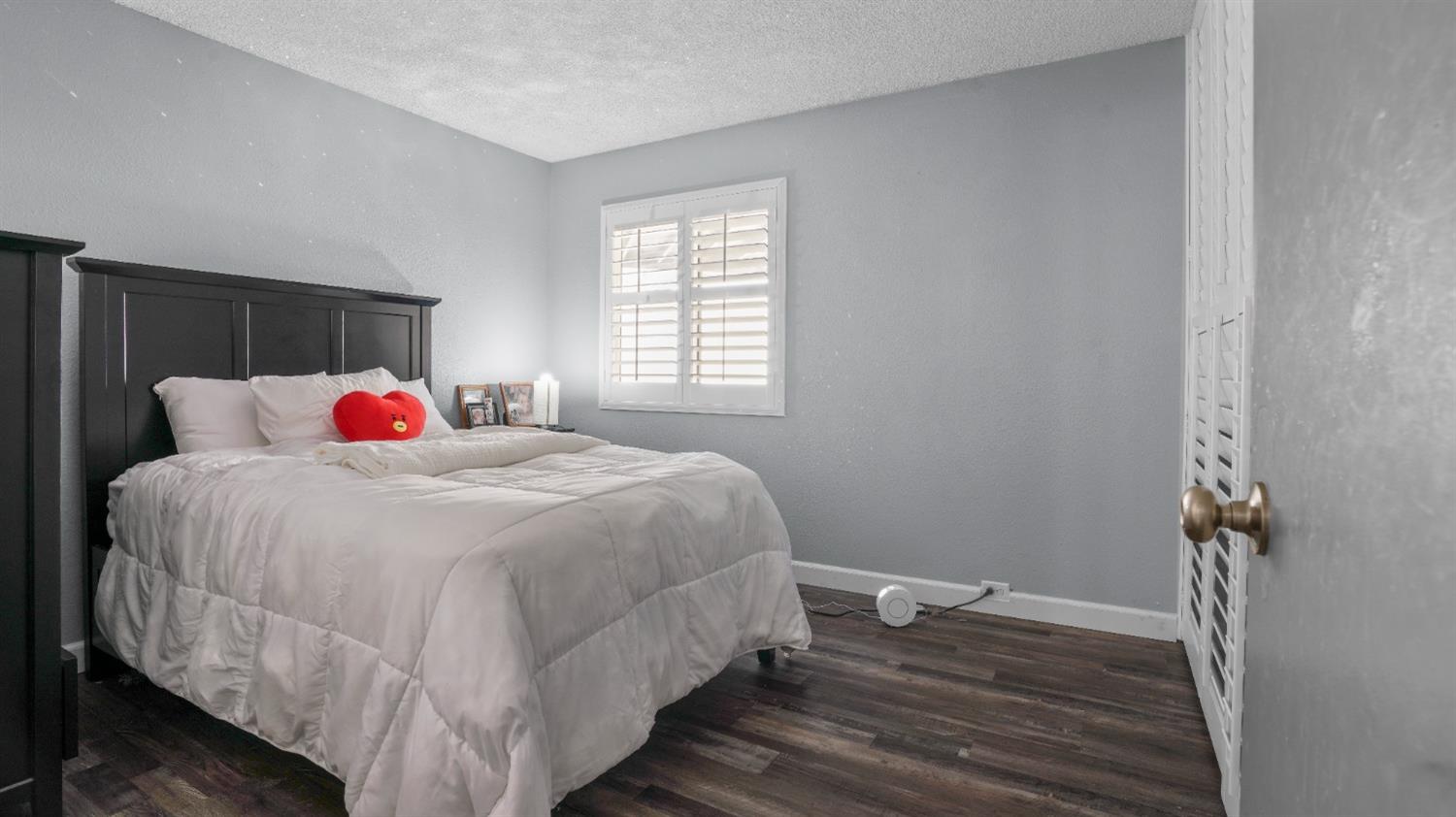 609 Edgebrook Court Modesto, CA 95354 - Photo 11 of 31 Gallery Image 11