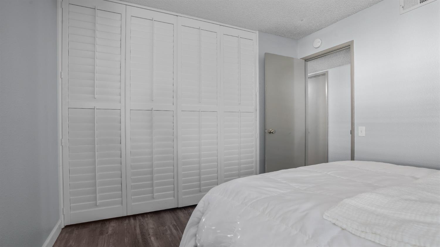 609 Edgebrook Court Modesto, CA 95354 - Photo 12 of 31 Gallery Image 12