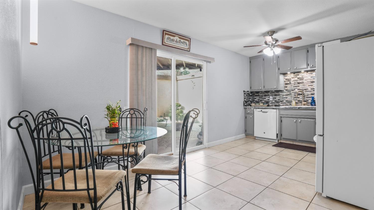 609 Edgebrook Court Modesto, CA 95354 - Photo 19 of 31 Gallery Image 19