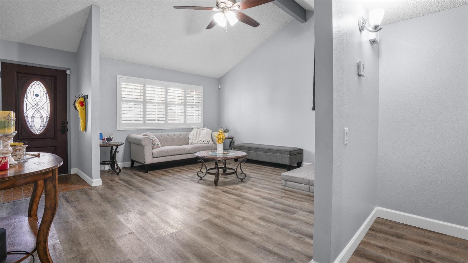 609 Edgebrook Court Modesto, CA 95354 - Photo 9 of 31 Gallery Image 9