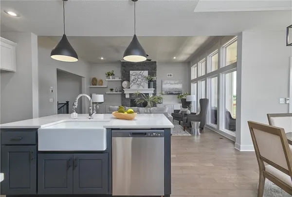 $699,950 | 23903 Clearcreek Parkway, Shawnee, KS 66226