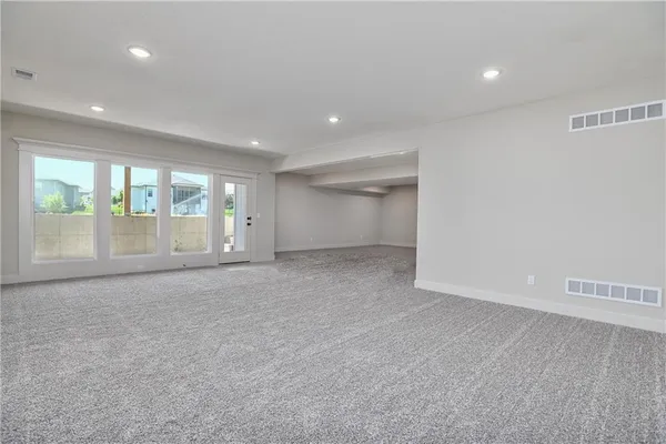$699,950 | 23903 Clearcreek Parkway, Shawnee, KS 66226