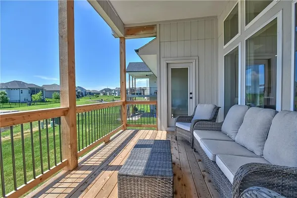 $699,950 | 23903 Clearcreek Parkway, Shawnee, KS 66226
