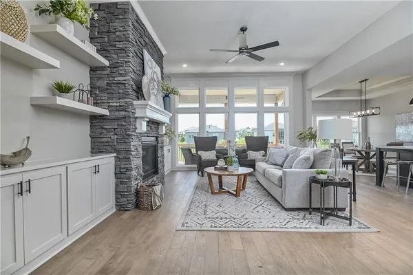 $699,950 | 23903 Clearcreek Parkway, Shawnee, KS 66226