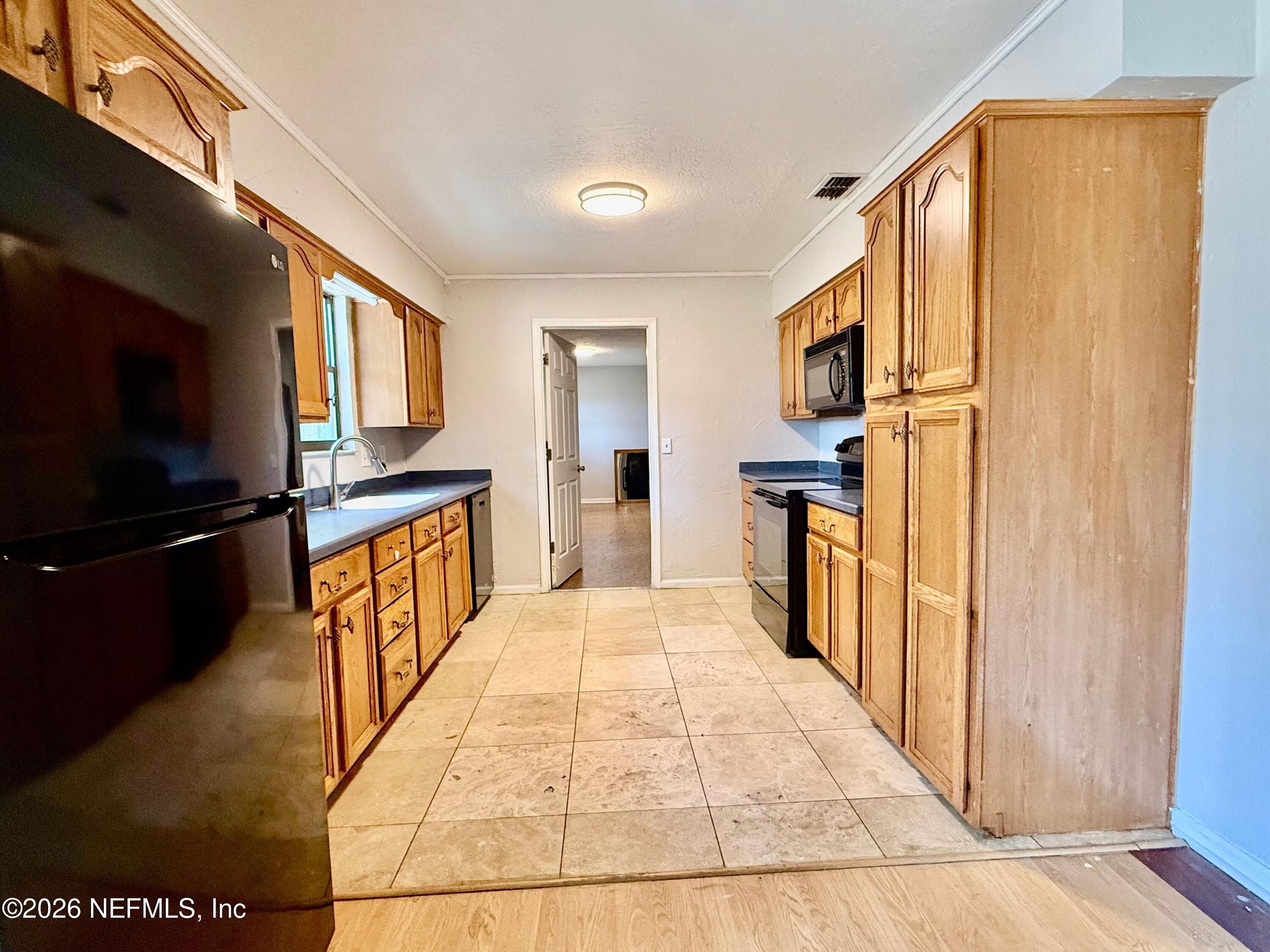 568 San Pablo Road North Jacksonville, FL 32225 - Photo 8 of 18 IMG_2048