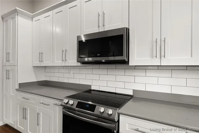 $320,000 | 600 Farquar Avenue, Corydon, IN 47112