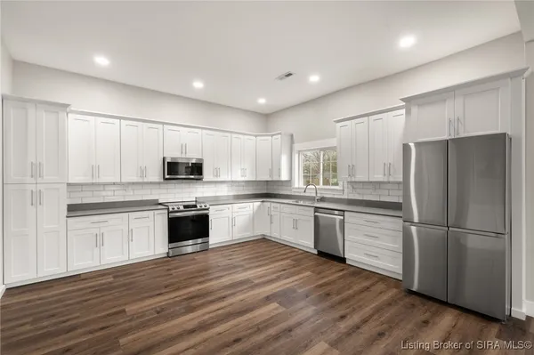 $280,000 | 600 Farquar Avenue, Corydon, IN 47112