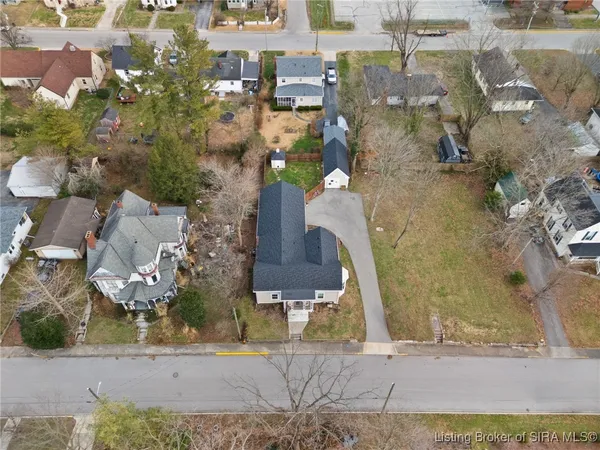 $280,000 | 600 Farquar Avenue, Corydon, IN 47112