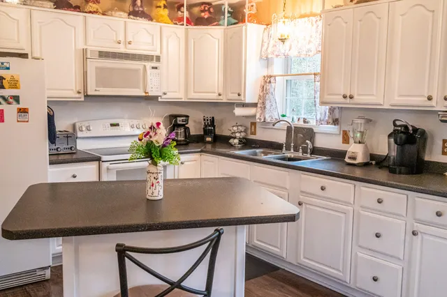 $404,900 | 8 Natures Way, Standish, ME 04085