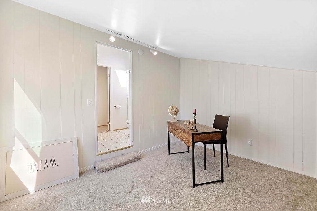 2129 185th Place Southeast Bothell, WA 98012 - Photo 15 of 26