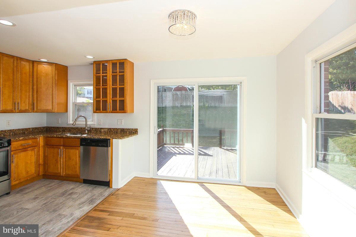 6725 Raydale Road Hyattsville, MD 20783 - Photo 7 of 28 Dining Room