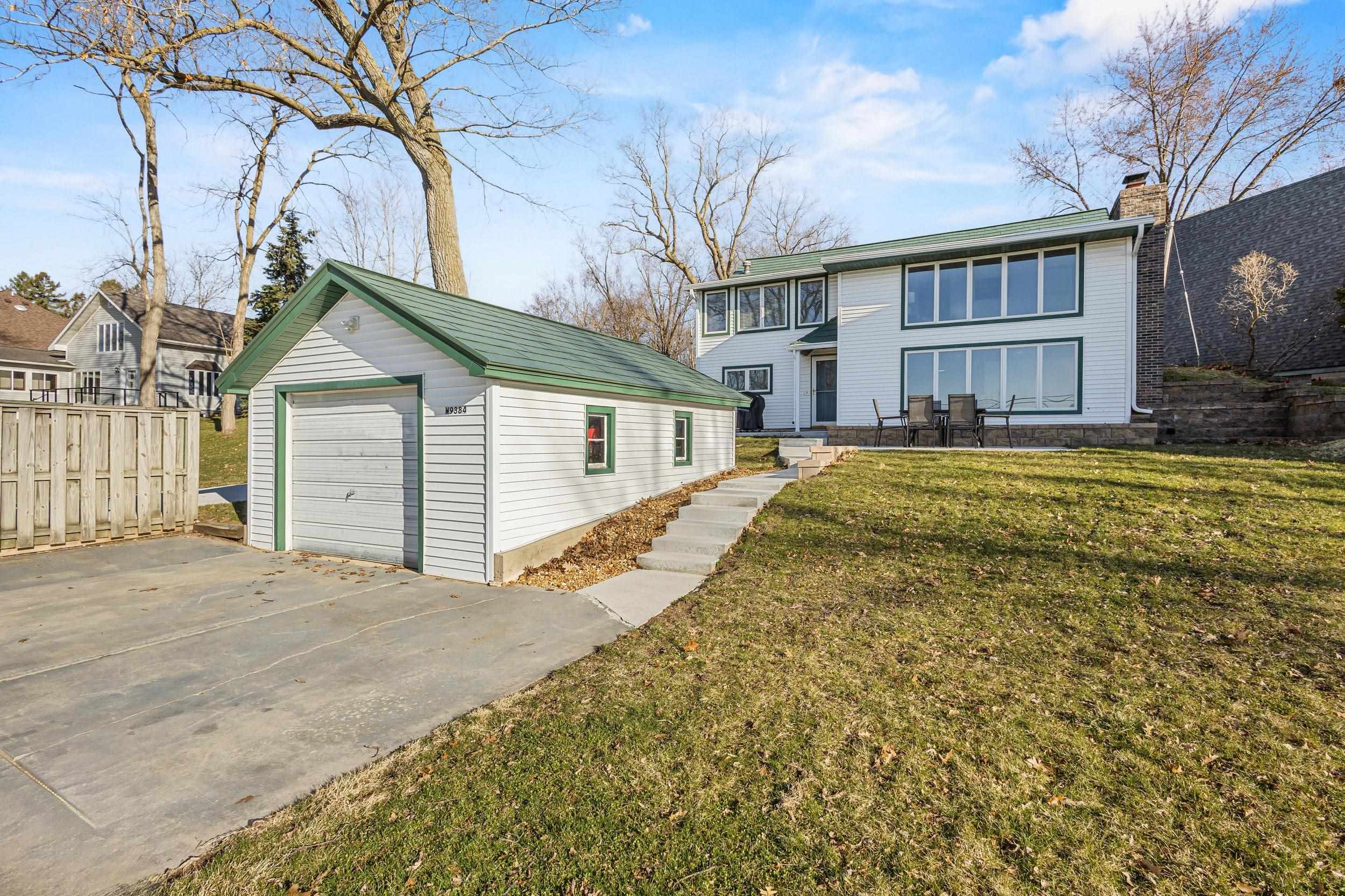 W9384 Ripley Road Cambridge, WI 53523 - Photo 2 of 61