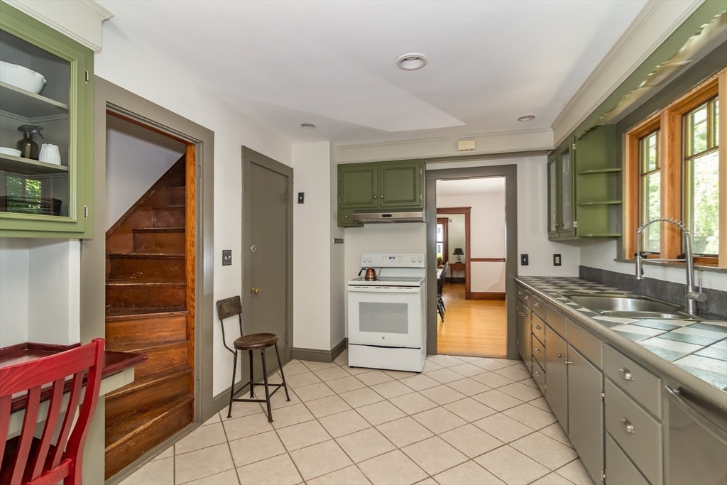 5 Rice Street Natick, MA 01760 - Photo 16 of 23 Gallery Image 16