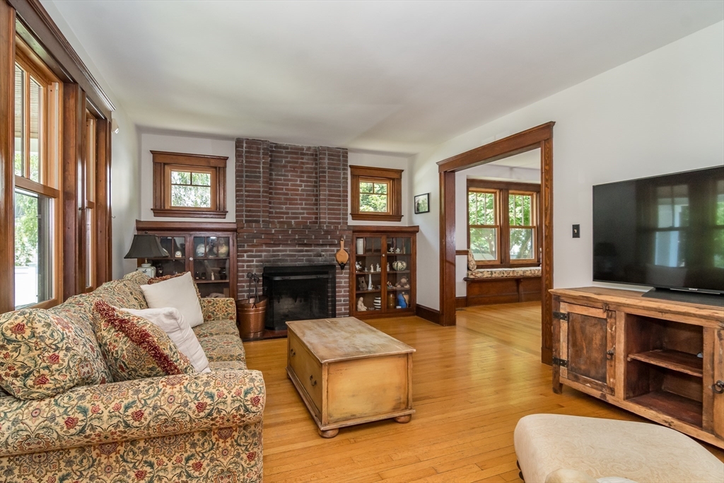 5 Rice Street Natick, MA 01760 - Photo 10 of 23 Gallery Image 10