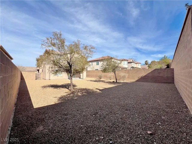 $2,200 | 2439 Blackcraig Street, Henderson, NV 89044