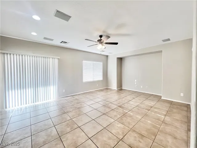 $2,200 | 2439 Blackcraig Street, Henderson, NV 89044