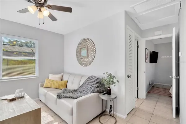 $4,300 | 1416 Leo Lane East, Clearwater, FL 33755