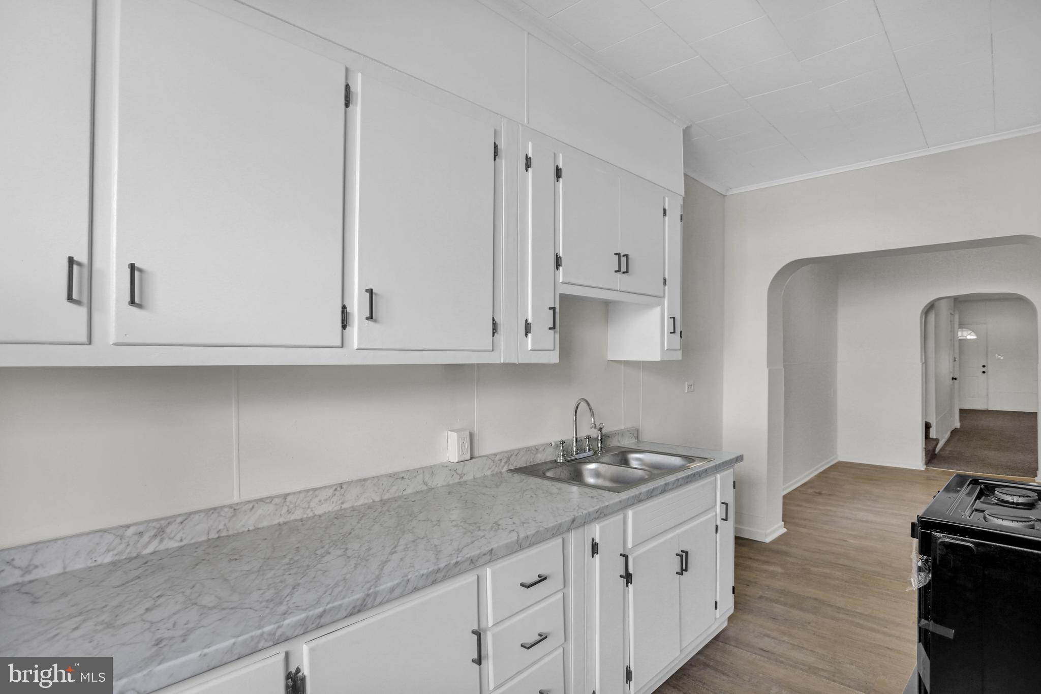 331 Spruce Street Reading, PA 19602 - Photo 10 of 24 Gallery Image 10